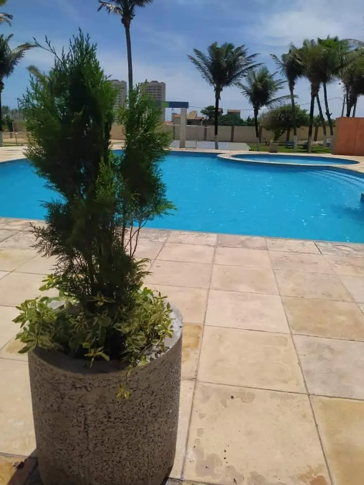 アパート Apartamento 02 Quartos Praia Do Futuro フォルタレザ
